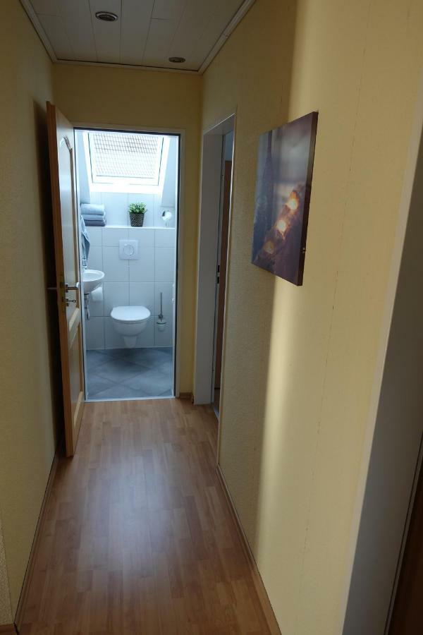 Ferienwohnung Lindlar-Linde Exterior photo
